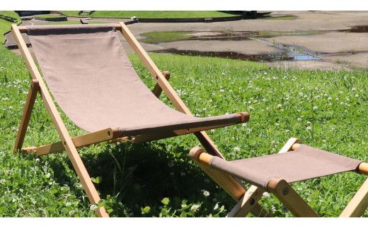 《 受注生産 》 布製 デッキ チェア 1脚 （ ブラウン ） 【 フットレスト付き 】 インテリア アウトドア キャンプ テラス 庭 家具 日用品 椅子 イス リクライニング 折りたたみ コンパクト 収納 [DP012us]