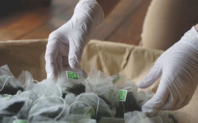 四日市認定地場特産品【泗水十貨店（しすいじっかてん）】ウールで育てたお茶（４箱セット）手提げ袋付き