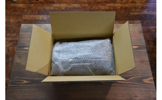高級レザーを使った大人の　ワンショルダーバッグ　ナイトブラック【CC23W】（滋賀県　近江八幡市）