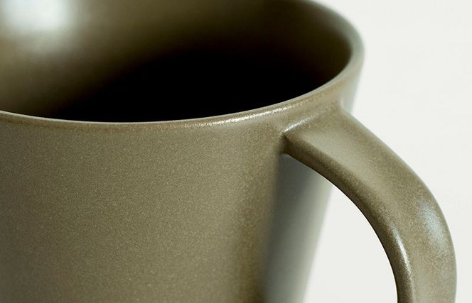 G2613 【スピード発送】マットマグカップ ペアセット マットカーキ/マットチャコール【コップ 食器 食洗器 食洗機 電子レンジ ギフト 贈り物】