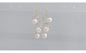 L-86伊勢志摩あこや本真珠バブルピアス(トリプル)G