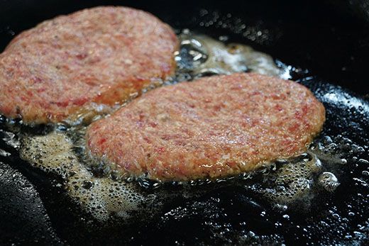 近江牛煮込みハンバーグ　自家製デミグラスソース　【1200g（200ｇ×6個）】【DI01W】