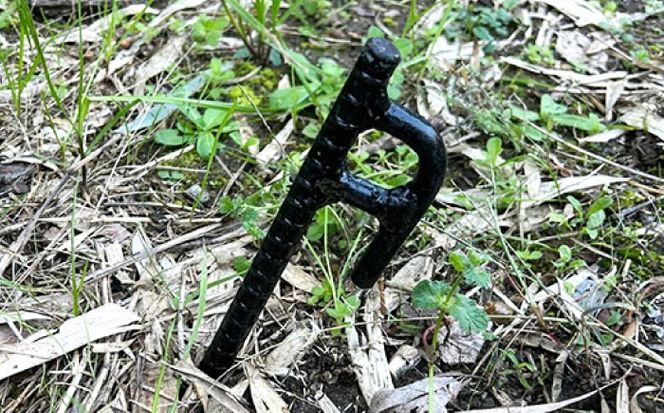 鍛造ペグ 30cm / キャンプ キャンプ用品 ペグ キャンプ場 アウトドア用品 / 南島原市 / 重光刃物鍛造工場[SEJ012]
