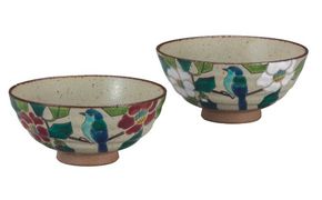 九谷焼　 組飯碗　椿に鳥　a02 食器 キッチン雑貨 キッチンアイテム 雑貨 食卓 テーブルコーディネート ペア茶碗 夫婦茶碗 