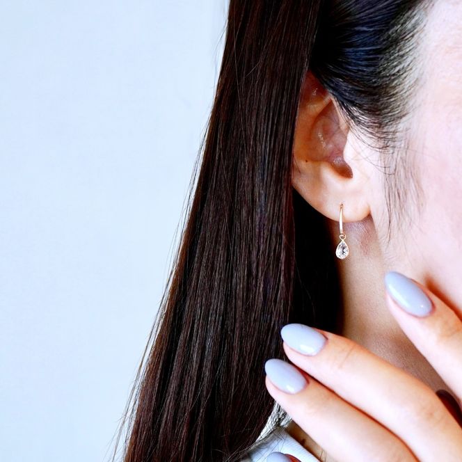 K10YG(10金) イエローゴールド 揺れる ホワイトトパーズ アンティーク ピアス 保証書付 SR-2223-1 242-043-c