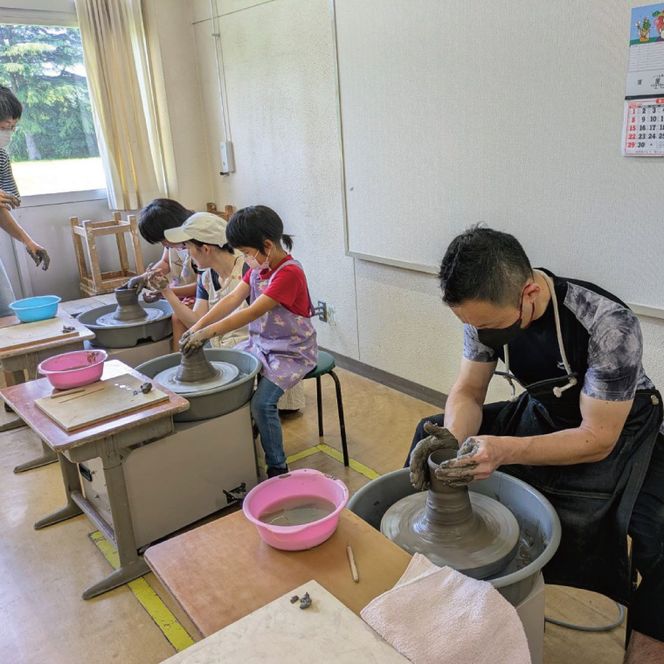 手ひねり体験またはロクロによる陶芸体験　2名様分【陶芸 陶芸体験 体験 チケット 体験チケット 茨城県 北茨城市】(CY001)