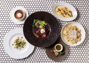 【MR.MAURICE’S ITALIAN （エースホテル京都）】ペアランチまたはディナー食事券≪乾杯ドリンク付≫ ［ 京都  食事  ランチ ディナー 人気 おすすめ  グルメ チケット 割引 ふるさと納税 ］ 261009_A-LA071