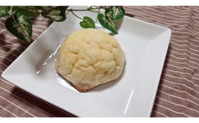 1168.【定期便3ヶ月】鳥取県産 人気菓子パン メロンパン 5個×3回 313726_BD049