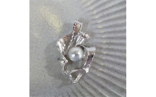 20-52伊勢志摩あこや本真珠ペンダント・ナチュラルバロック(NB01)