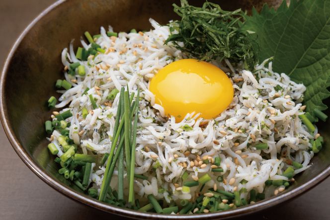 釜揚げしらすとしらす干し ２kgセット（500ｇ×4箱）セット 国産 魚介類 冷凍 無添加 添加物不使用 魚 さかな しらす しらす干し 白洲 ごはん 丼 惣菜 おかず 弁当 国産 大洗町産 冷凍 名産 特産 魚介 海鮮