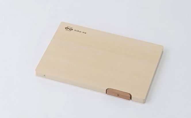 青森ひばの軽量まな板 スタンド付き L 木製 青森ひば 青森ヒバ 木工品 卓上 国産 キッチン用品 調理器具 アウトドア キャンプ カットボード カッティングボード 梅沢木材工芸社