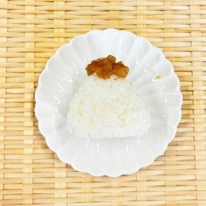 【ふるさと納税】”農薬不使用栽培米” 「おむすび」 4種セット（塩・梅・但馬鴨スモーク・但馬鴨ラー油） 計12個（各3個） お米 米 ごはん ご飯 おにぎり うめ ウメ 鴨肉 お肉 惣菜 朝食 お弁当 冷凍 兵庫県産 国産 兵庫県 新温泉町 送料無料