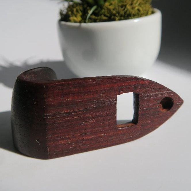 木製サムフック ヤナギサワ用 ［195S22］ 木製 サムフック 選べる 素材 シタン グラナディラ ボコーテ 肌触り 優しい素材 幅広い分野 中間的 サウンド 黒色 硬い木 茶褐色 黄色 杢目 柔らかい木 管楽器用 愛知県 小牧市 送料無料