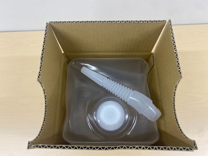 AdBlue®尿素水（BIB10L) 240-002