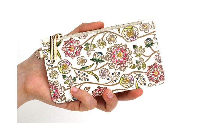 【文庫屋大関】すっきりカードケース　ダリア＜ベリーピンク＞【皮革工芸品】 ファッション小物 雑貨 フラグメントケース 小銭入れ付き 収納 スマート 日本製 花柄 