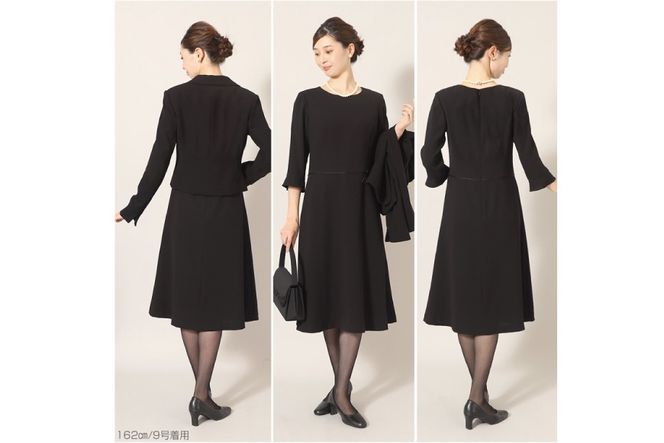 AI366-f Marycoco 家庭で洗える テーラードカラー ブラック フォーマル アンサンブル フレアワンピース [MK-0108A ジャケット ワンピース 長袖 レディース セットアップ きれいめ メアリーココ 長崎県 島原市 ]