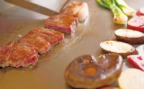 グランドニッコー淡路　鉄板ペアディナー券　ソレイユ（２名様１組）