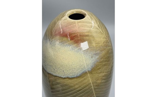 虫明焼 窯変線彫象嵌花入(黒井千左 作) 工芸品 インテリア 雑貨 日用品