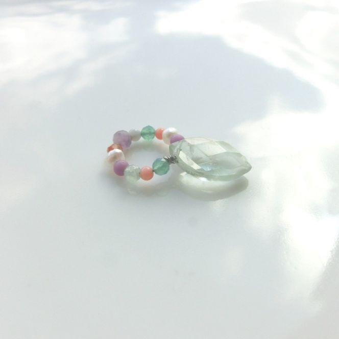 baby ring top ペンダントトップ 1個 グリーンアメジスト1 天然石 アクセサリー [Q] handmadejewely 【 シンプル 可愛い ハンドメイド ジュエリー 手作り 職人 上品 大人な雰囲気 ギフト プレゼント ラッピング 結婚式 普段使い 北海道 幕別 】
