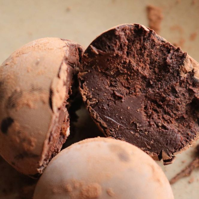 12-332 麹のトリュフ10個入り