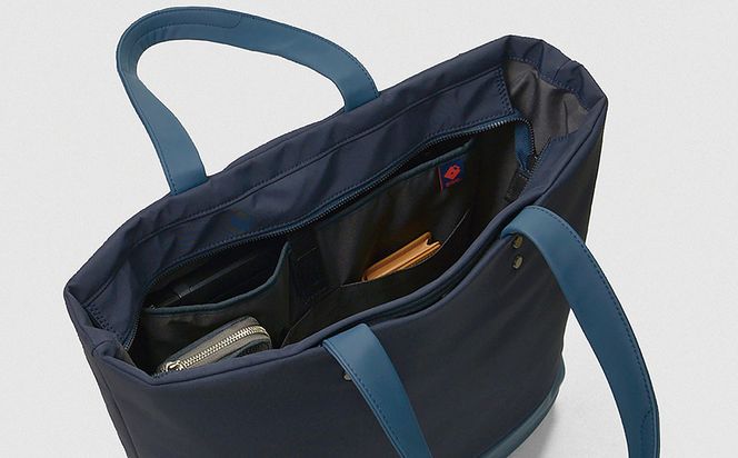 豊岡鞄 virka ヴィルカ トートバッグ ネイビー 13-1108-80 / 軽量 収納力 撥水仕様 15インチPC B4ファイル対応 メンズ レディース シンプル デザイン バッグ かばん カバン 鞄 ナオト