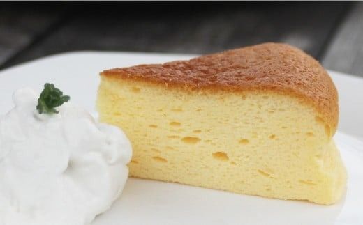 蒜山高原チーズケーキ（スフレ） / 岡山県 蒜山 真庭 蒜山ジャージー牛乳 チーズケーキ ケーキ スフレ クリームチーズ お土産 手土産 贈り物 プレゼント 【配送不可地域：北海道／沖縄県／離島】 nitta02 【jujy043-01】