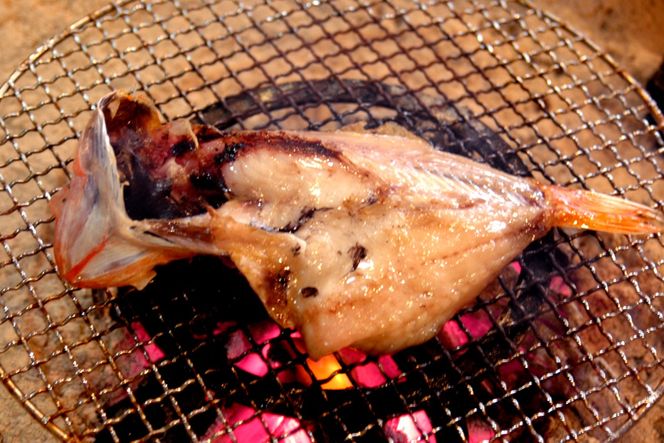 丹後ひもの屋自家製干物「旨干しノドグロの一夜干し」250ｇ～300ｇ級　1尾　漁師町の味！　OD00149