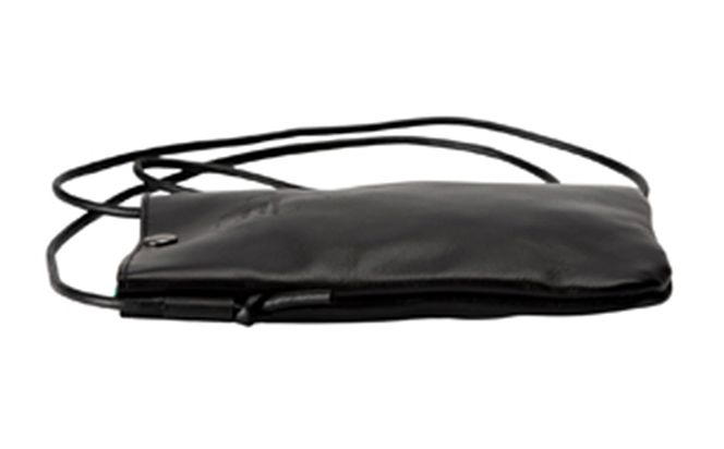 Tajima Cowhide スマホポーチ / ポーチ 大きめサイズ ブラック グリーン 牛革 軽量 経年変化 但馬牛 タジマカウハイド かばん カバン バッグ 鞄