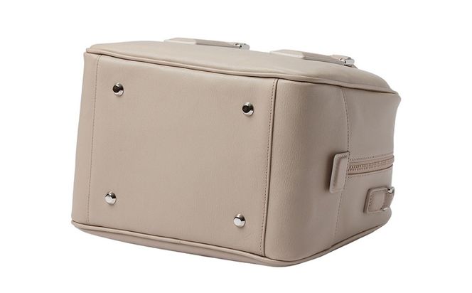 豊岡鞄 TOTTE クリークボストン ベージュ MBC024 / レディース バッグ 高級 牛革 傷がつきにくい 型押しレザー B5サイズ ショルダーベルト ポケット 底鋲 女性 かばん カバン 鞄 上品 ビジネス 普段使い