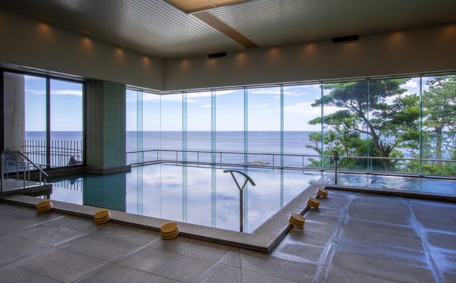 【高島屋選定品】＜ホテル金波楼＞ペア宿泊券（特選但馬牛会席コース）岬の館 プレミアム ツインルーム / 宿泊券 旅行券 但馬牛 温泉 兵庫県 旅行 トラベル クーポン ホテル 国内旅行 観光 予約 父の日 母の日 敬老の日 ギフト