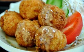 【四国一小さなまち】料理屋「富士」特製カニクリームコロッケ　15個　