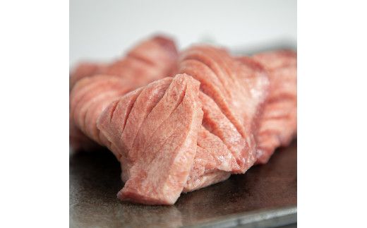 厚切り牛タン塩味　～クラウン プレミアム～　1kg（500g×２P） 【1271】